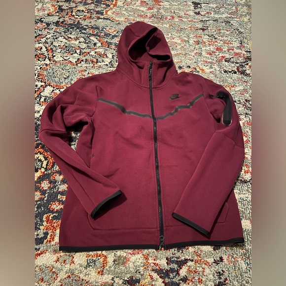 Nike Tech Fleece Full Zip Hoodie Pants Set medium burgundy smoke pet free home - Picture 1 of 11